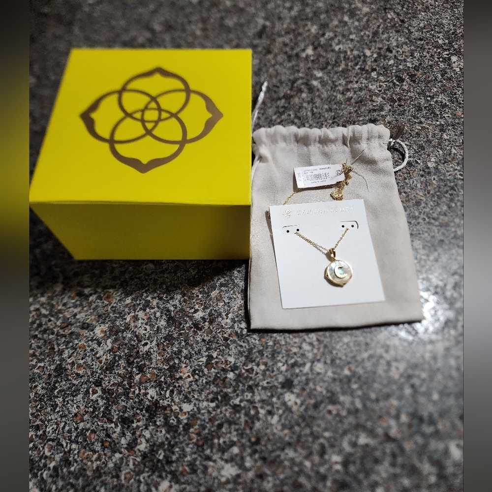Kendra Scott Reversible Initial Disk Necklace